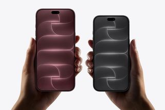 Apple vypálil překupníkům rybník. Nové iPhony dodá během pár dní